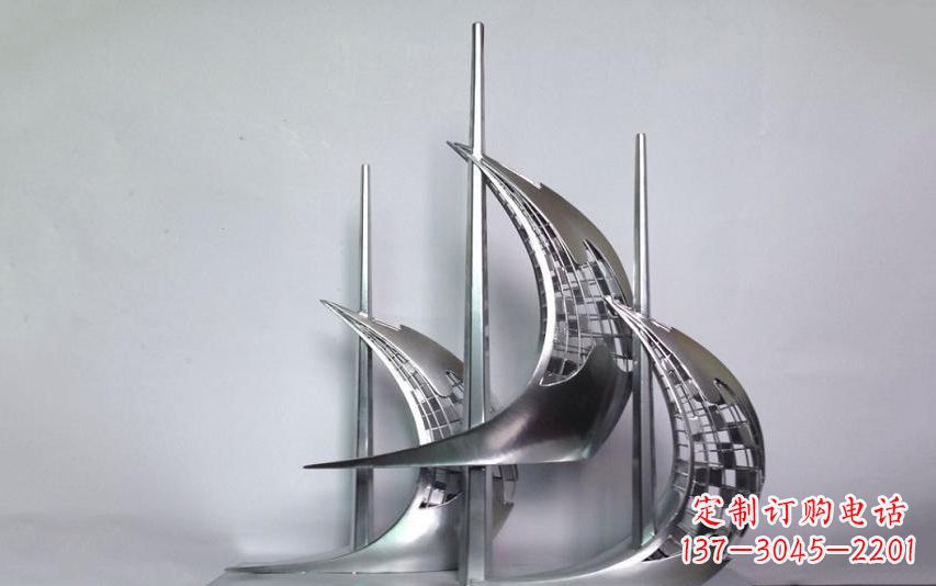 信阳不锈钢帆船雕塑——海洋之旅的象征