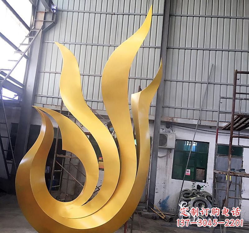 信阳凤凰雕塑不锈钢仿真艺术的精美体现