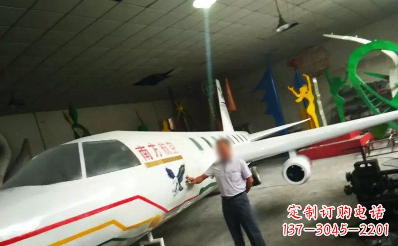信阳不锈钢飞机雕塑精美的艺术作品