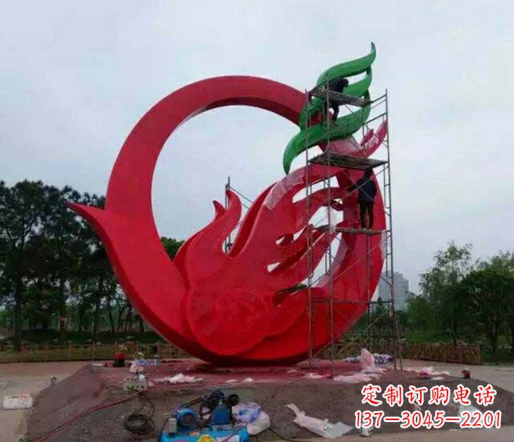信阳不锈钢凤凰雕塑精美而又神秘