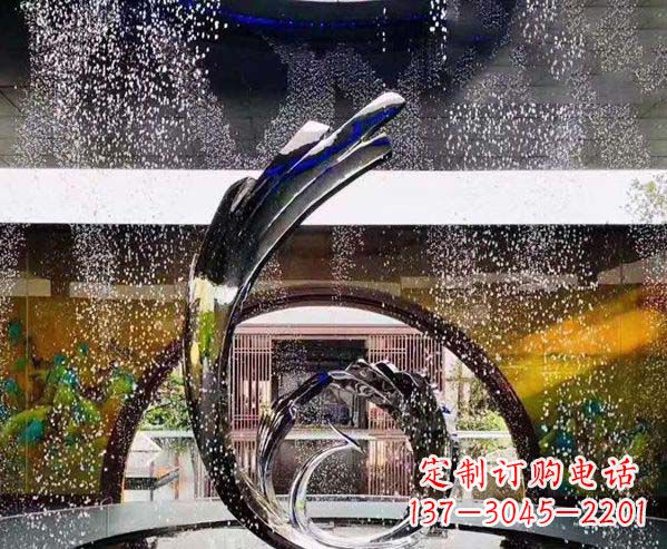 信阳凤凰雕塑优雅的不锈钢艺术