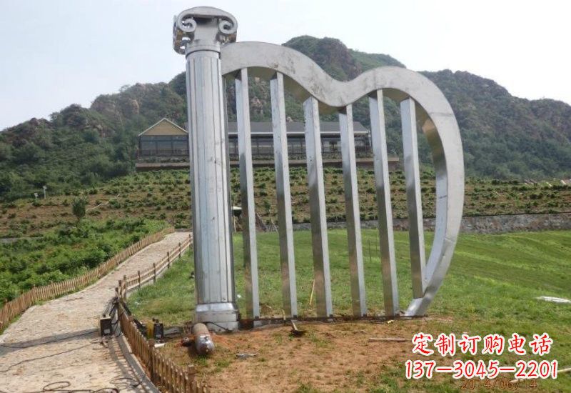 信阳不锈钢竖琴雕塑一曲轻柔的旋律