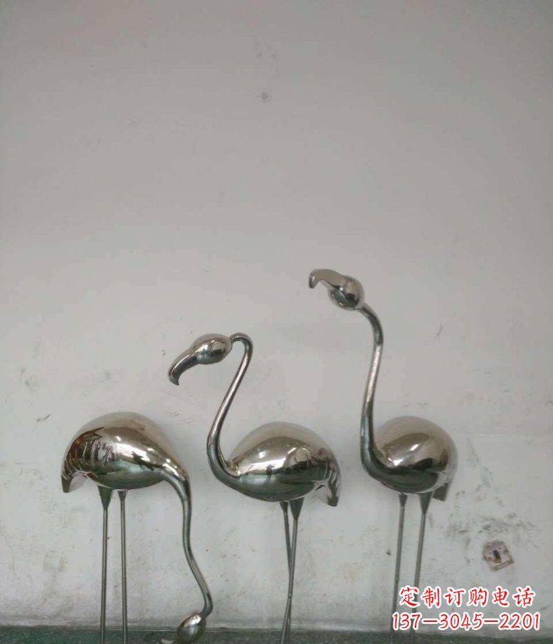 信阳不锈钢火烈鸟雕塑精美的艺术之作