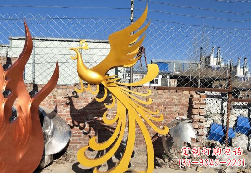 信阳不锈钢凤凰雕塑——灿烂金色给予城市温暖