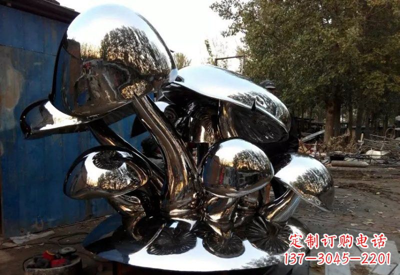 信阳不锈钢公园蘑菇雕塑