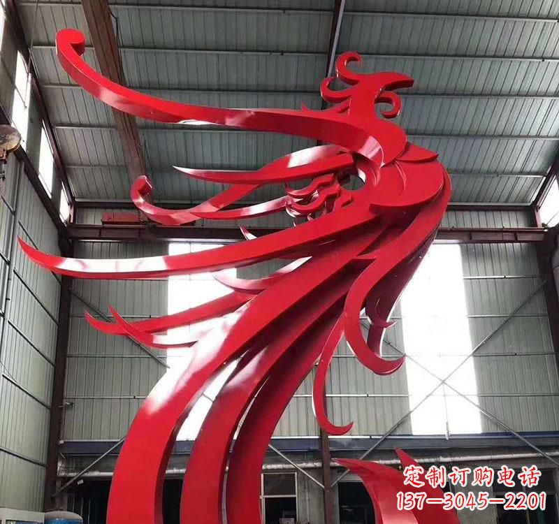 信阳不锈钢凤凰雕塑高雅而精致
