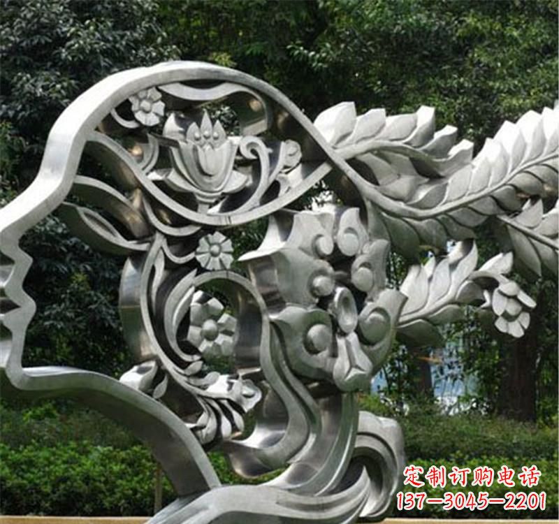 信阳不锈钢雕塑美丽的象征