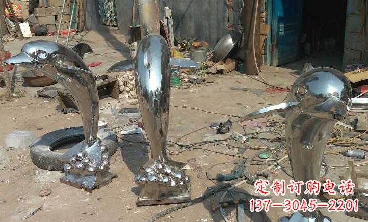 信阳不锈钢海豚雕塑——美丽的海洋之灵