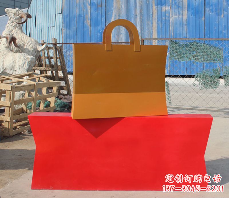 信阳精美不锈钢购物袋雕塑
