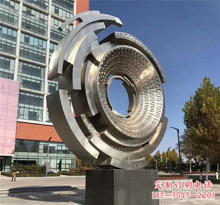 信阳不锈钢齿轮雕塑流动的美丽