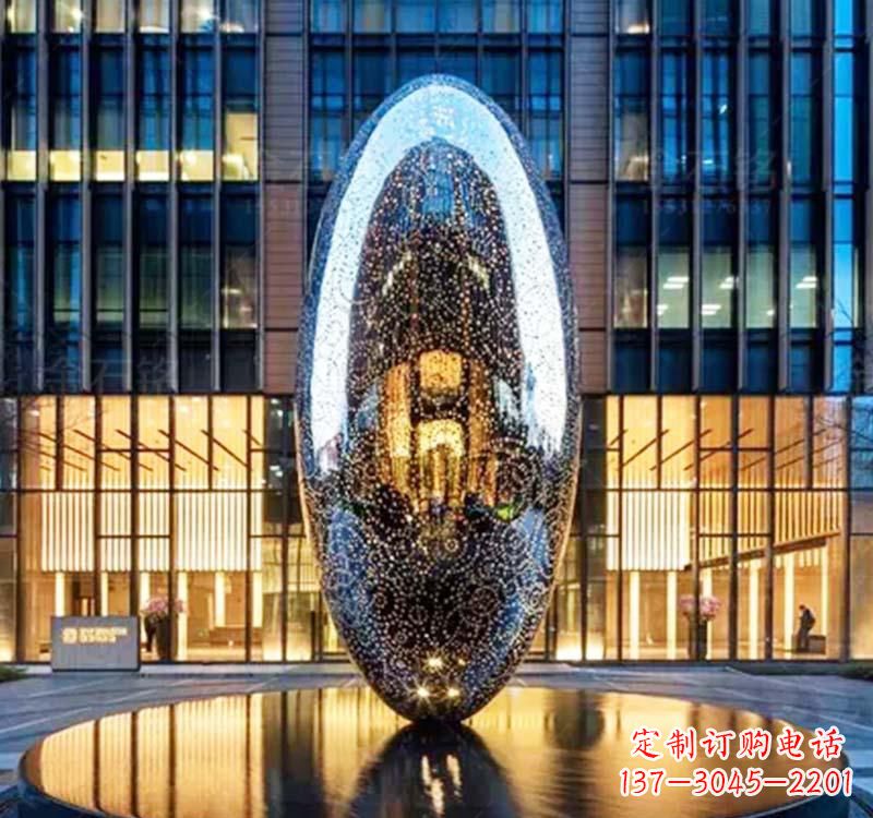 信阳不锈钢圆环雕塑抽象艺术的完美诠释