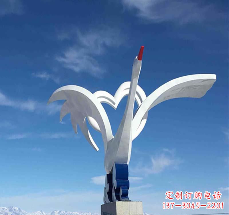 信阳仙鹤雕塑传承中国传统文化