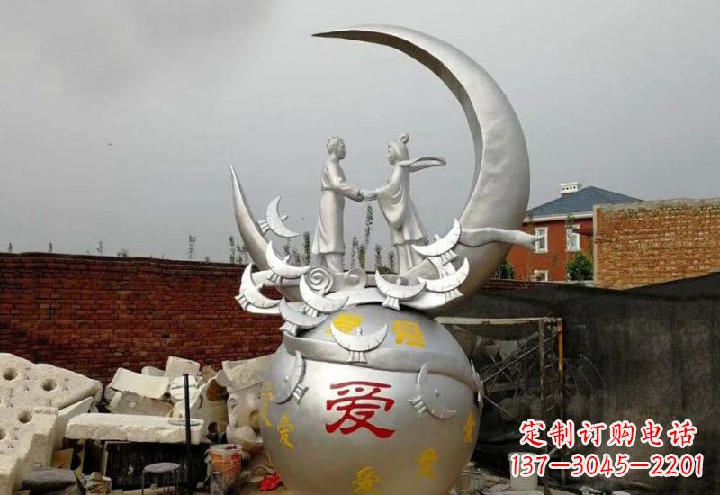 信阳牛郎织女传说的不锈钢雕塑