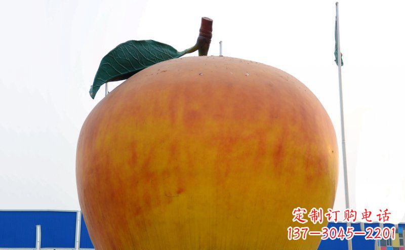 信阳不锈钢苹果雕塑浓缩艺术精髓