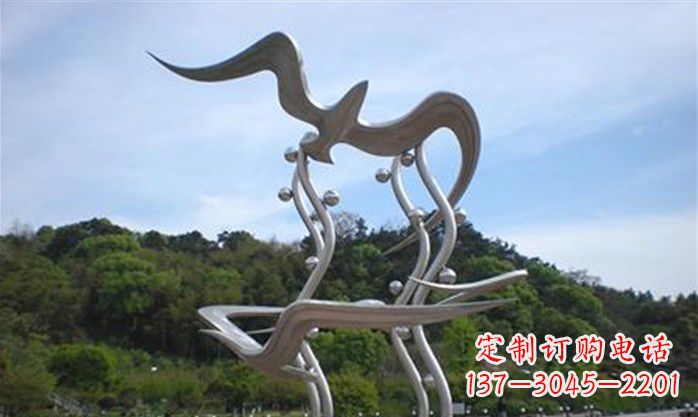 信阳海鸥雕塑传递自然之美