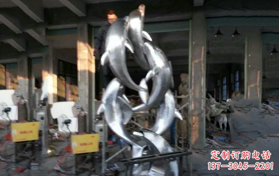 信阳不锈钢海豚雕塑漂亮的海洋艺术品