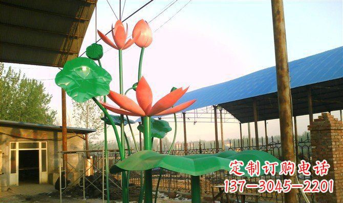 信阳不锈钢荷叶雕塑精美而优雅