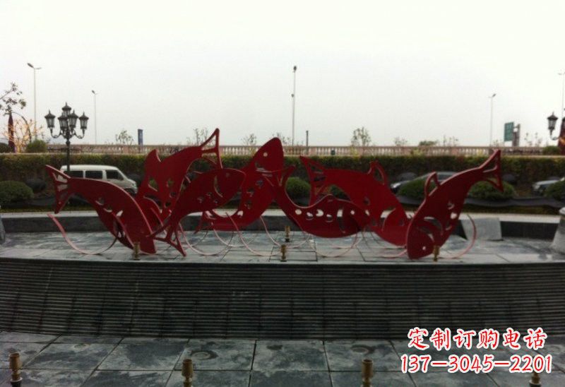 信阳不锈钢剪纸鲤鱼雕塑精巧美观