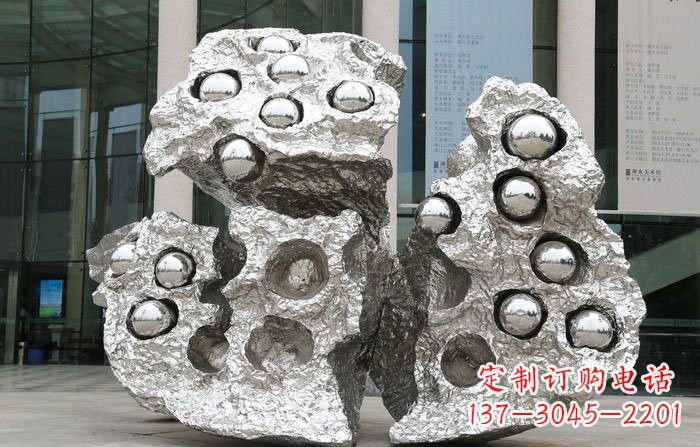 信阳不锈钢莲蓬雕塑——传承古老文化的艺术瑰宝