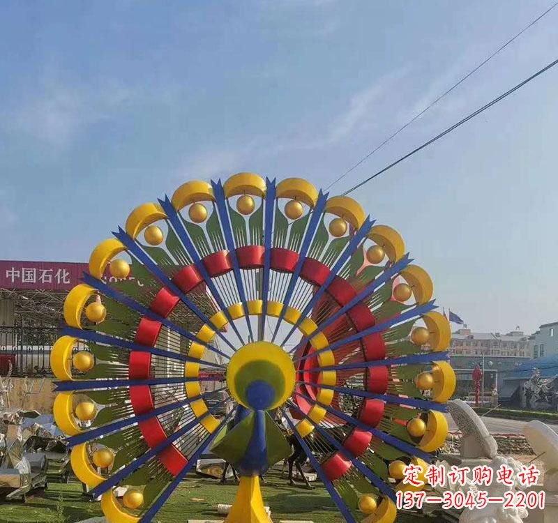 信阳不锈钢孔雀雕塑艺术的精美表达