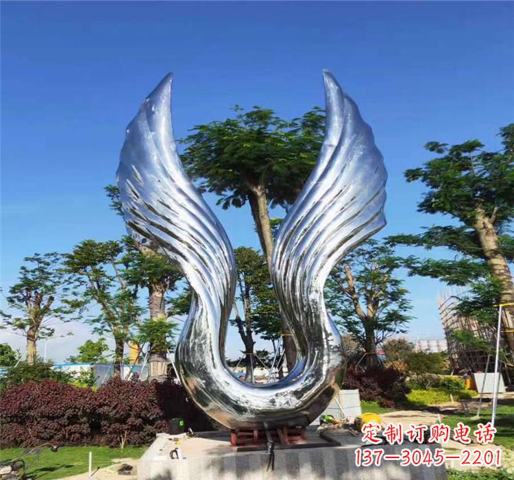 信阳精美不锈钢翅膀雕塑