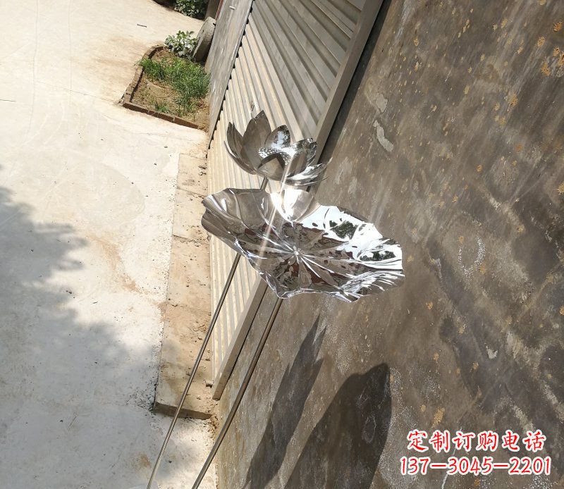 信阳不锈钢荷叶雕塑精美的艺术瑰宝