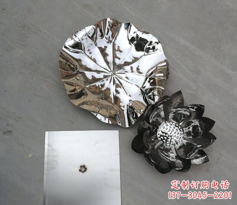 信阳不锈钢荷叶公园景观雕塑