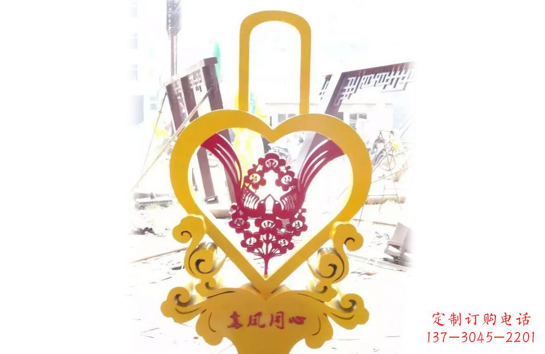 信阳不锈钢龙凤同心景观雕塑彰显中国传统文化