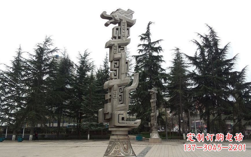 信阳不锈钢龙柱雕塑引领公共景观