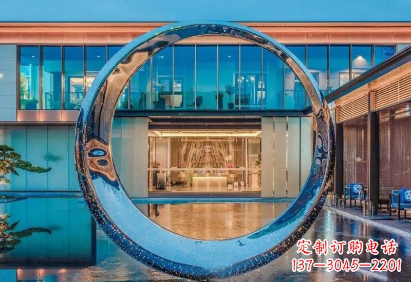 信阳不锈钢镂空灯光圆环雕塑
