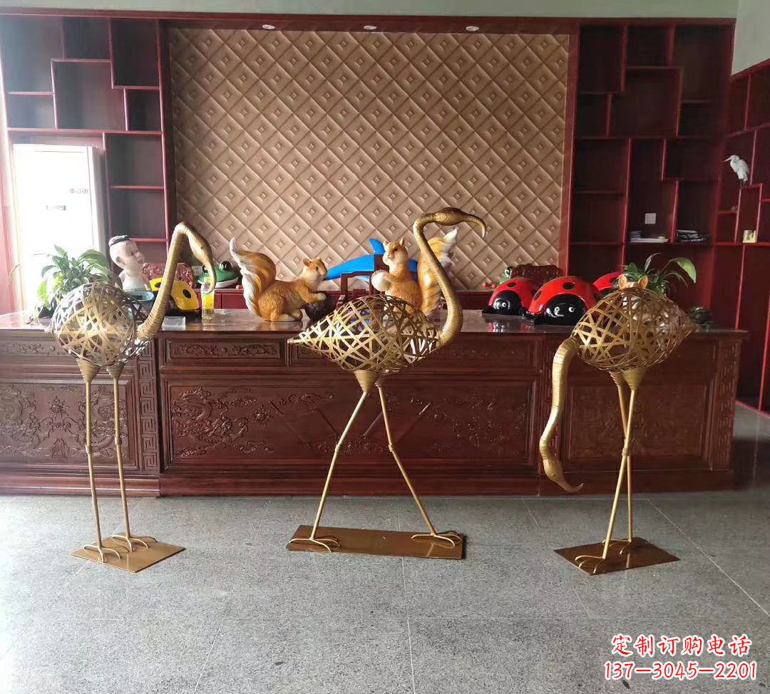 信阳不锈钢火烈鸟雕塑——熠熠生辉