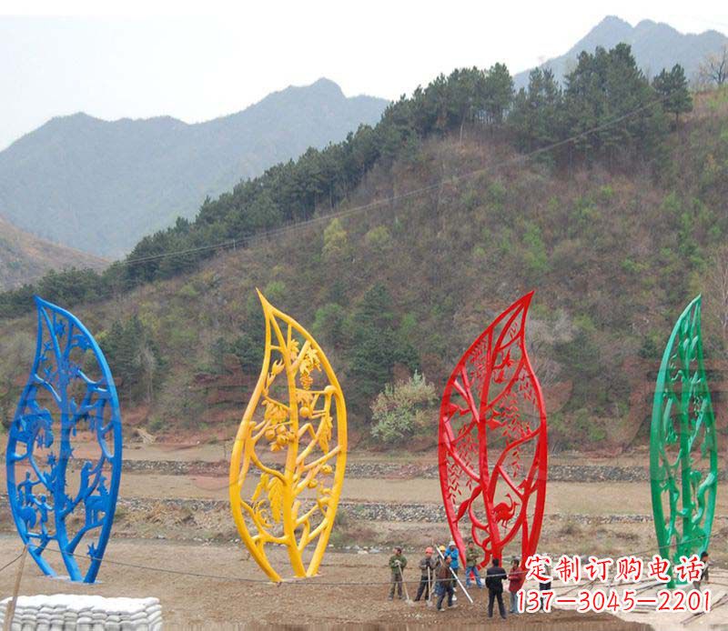 信阳不锈钢镂空树叶景观雕塑精美绝伦