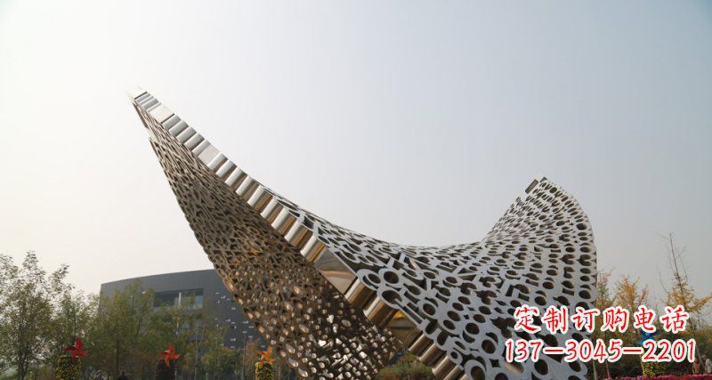 信阳不锈钢字母雕塑——点缀美丽的空间