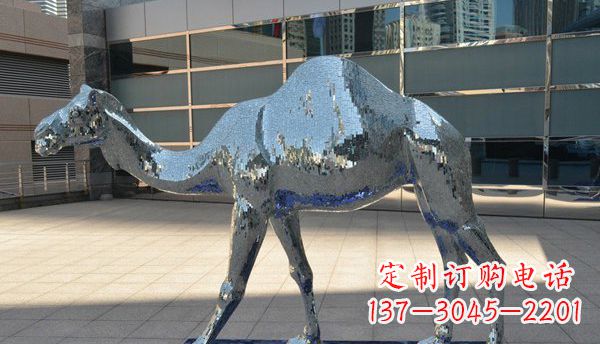 信阳不锈钢骆驼雕塑一种充满浪漫情怀的艺术品