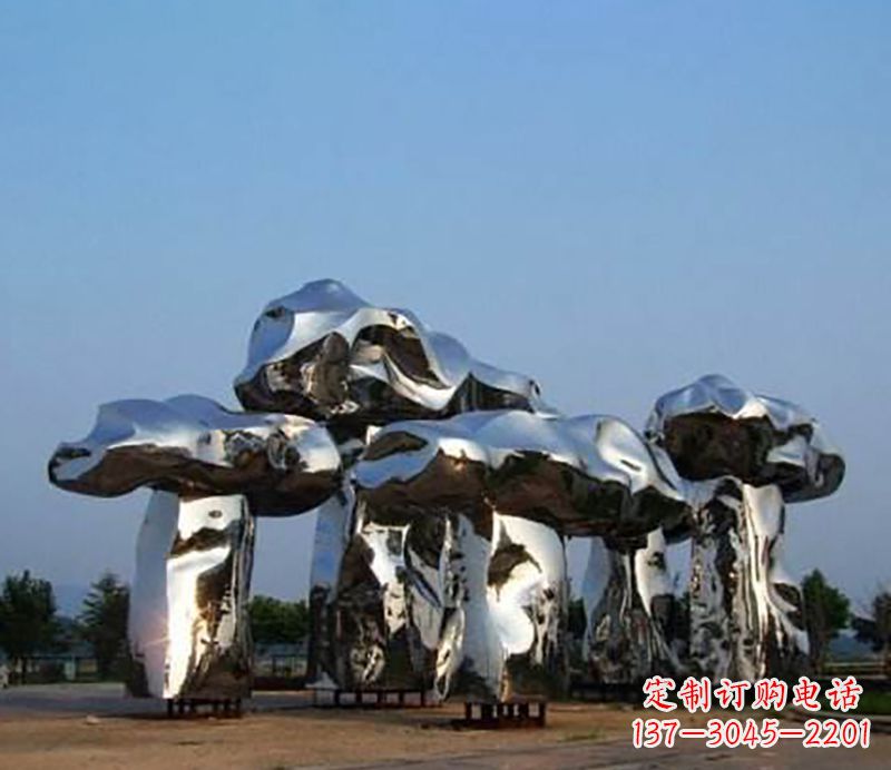 信阳不锈钢蘑菇雕塑——一次惊艳的艺术之旅