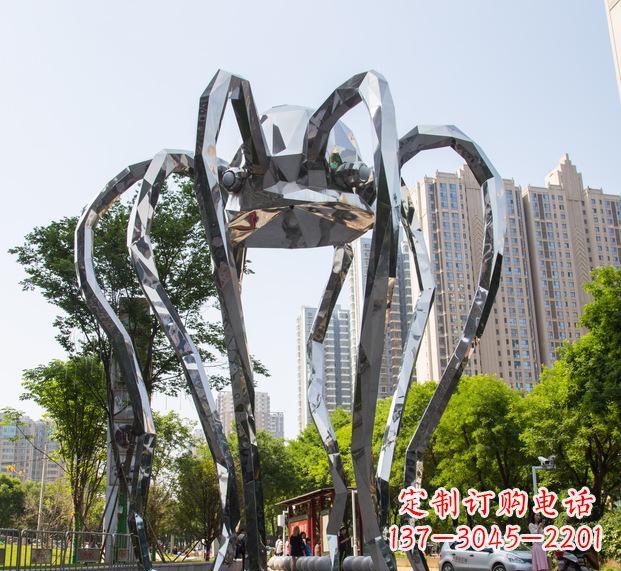 信阳精致的不锈钢螃蟹雕塑