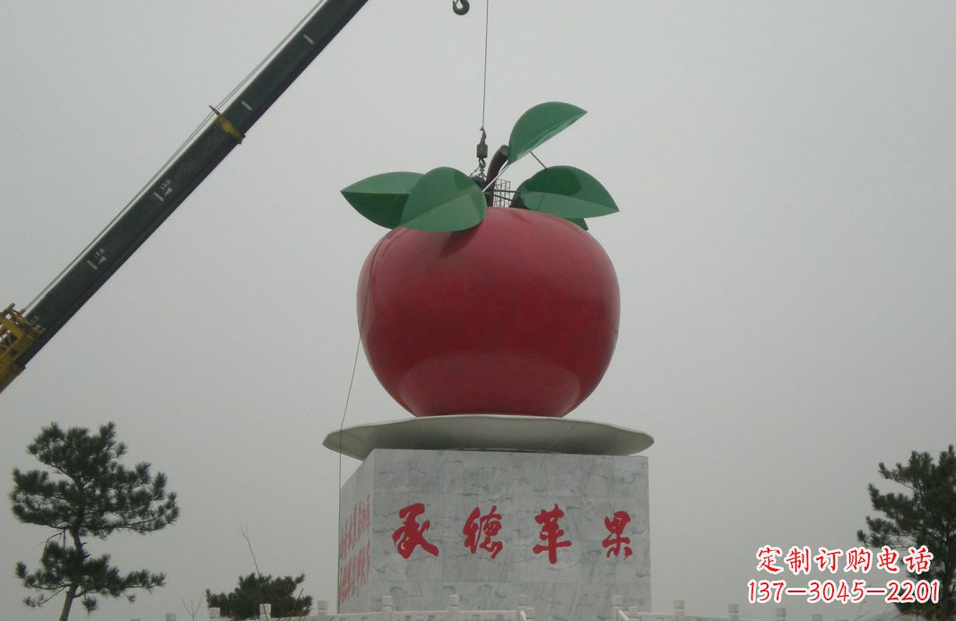 信阳不锈钢苹果雕塑精美绝伦的艺术杰作