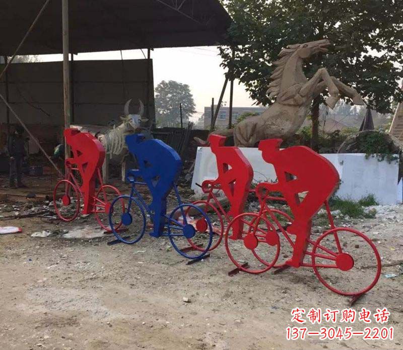 信阳不锈钢骑自行车雕塑一种经典的艺术形式