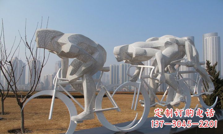 信阳展现运动风采的不锈钢自行车雕塑