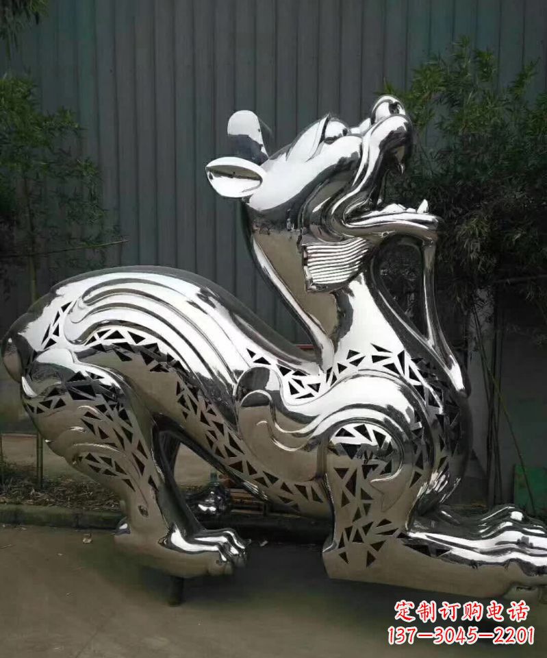 信阳不锈钢麒麟象征着祥和与美好