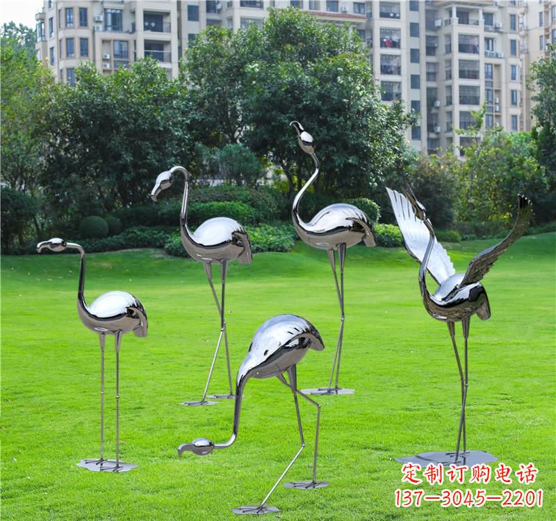 信阳不锈钢仙鹤雕塑——传承中华文化精髓