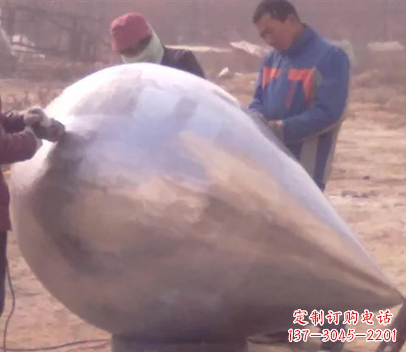信阳不锈钢水滴雕塑精致美丽的艺术品