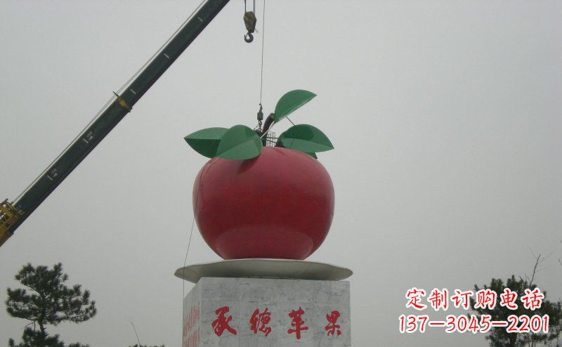 信阳不锈钢苹果雕塑艺术与美学的完美结合