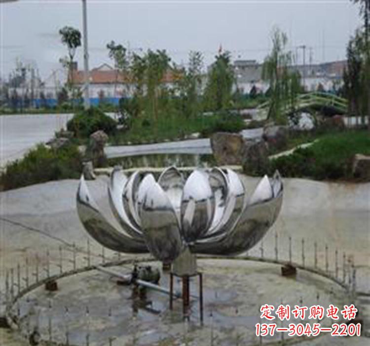 信阳不锈钢荷花雕塑营造美丽水景