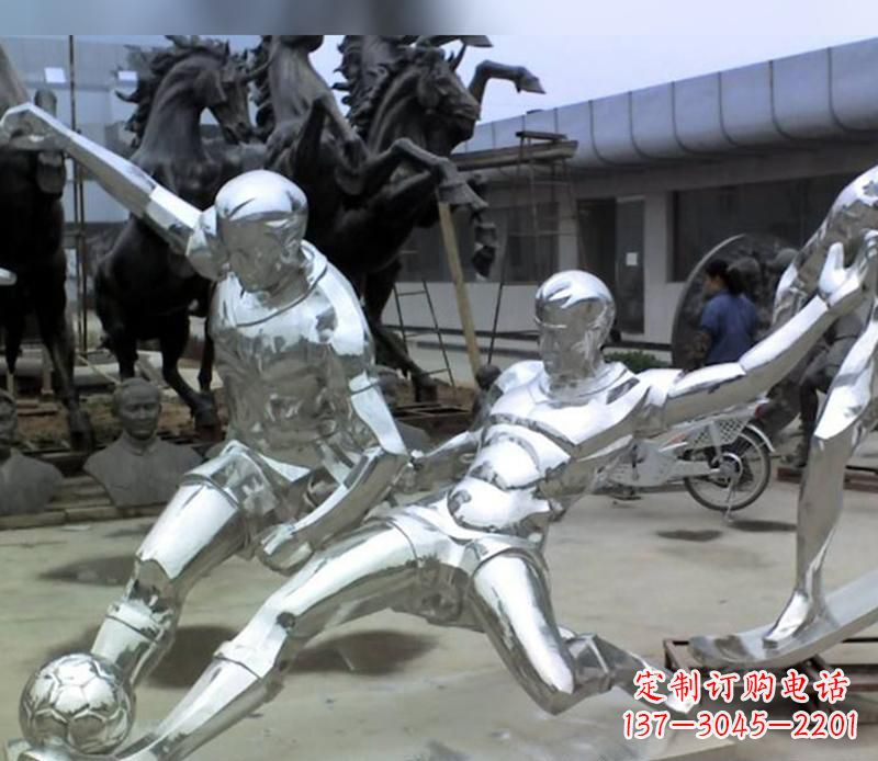 信阳足球运动雕塑