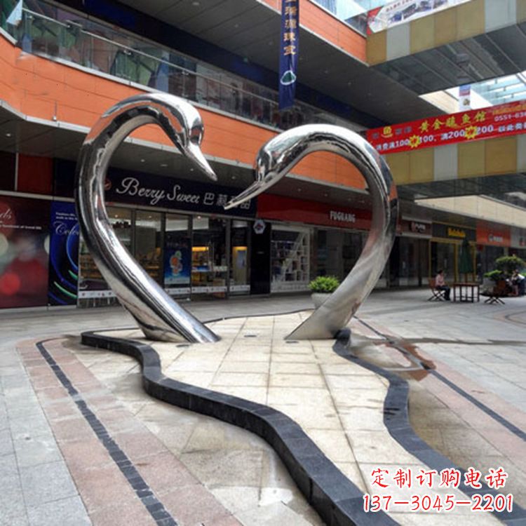 信阳不锈钢天鹅爱情雕塑把浪漫永恒的爱情永久凝固