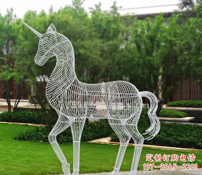 信阳不锈钢马雕精美艺术品