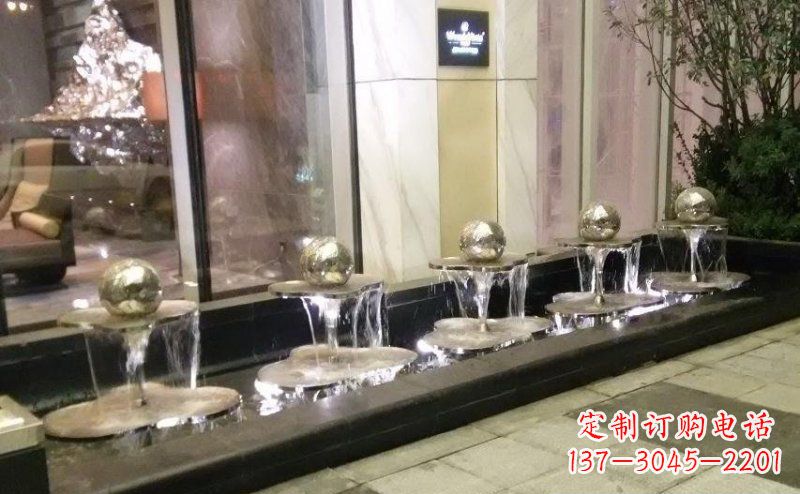 信阳不锈钢小喷泉雕塑美丽之灵