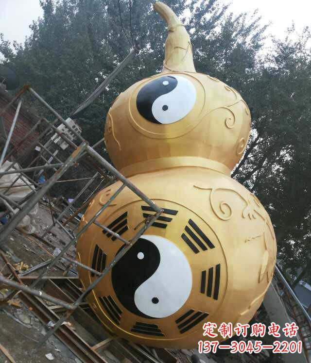 信阳精美不锈钢葫芦雕塑