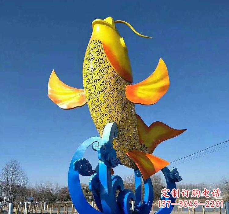 信阳不锈钢艺术鲤鱼雕塑艺术之美与生活之灵